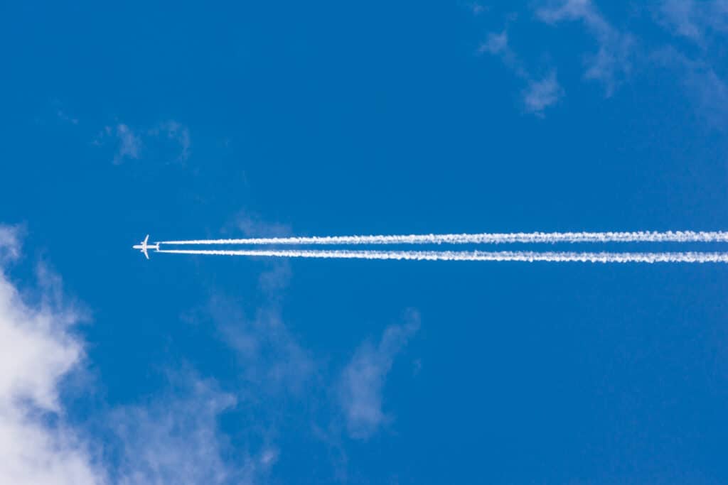 trainées blanches avions contrails