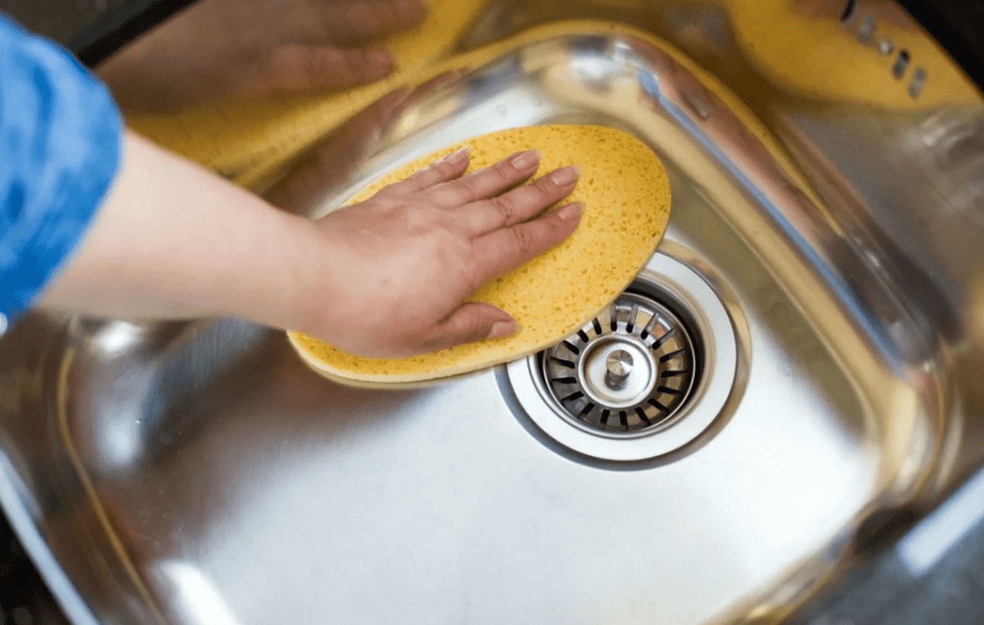 La touche éclat : des astuces inattendues pour une brillance miroir