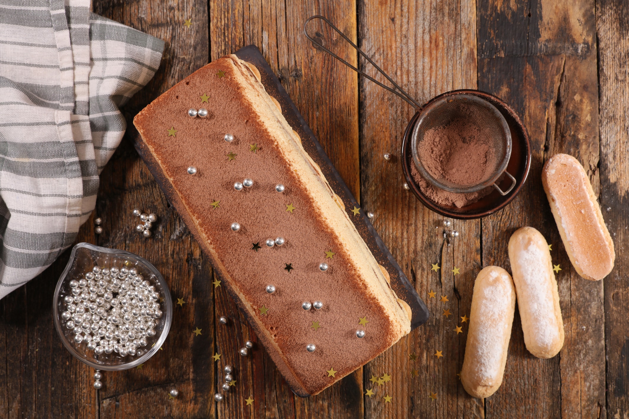 Les étapes de la bûche moelleuse tiramisu