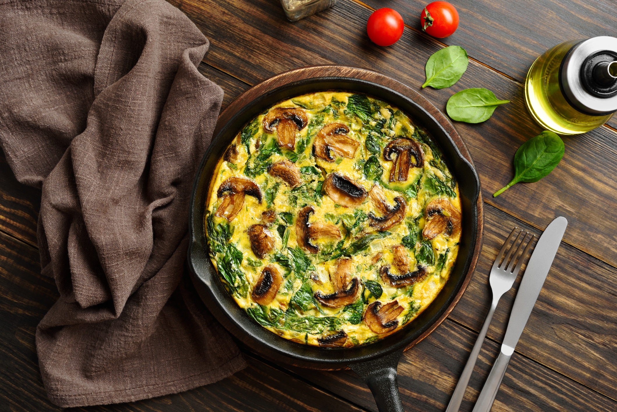 Les étapes de préparation : une cuisson au four pour une omelette aérienne