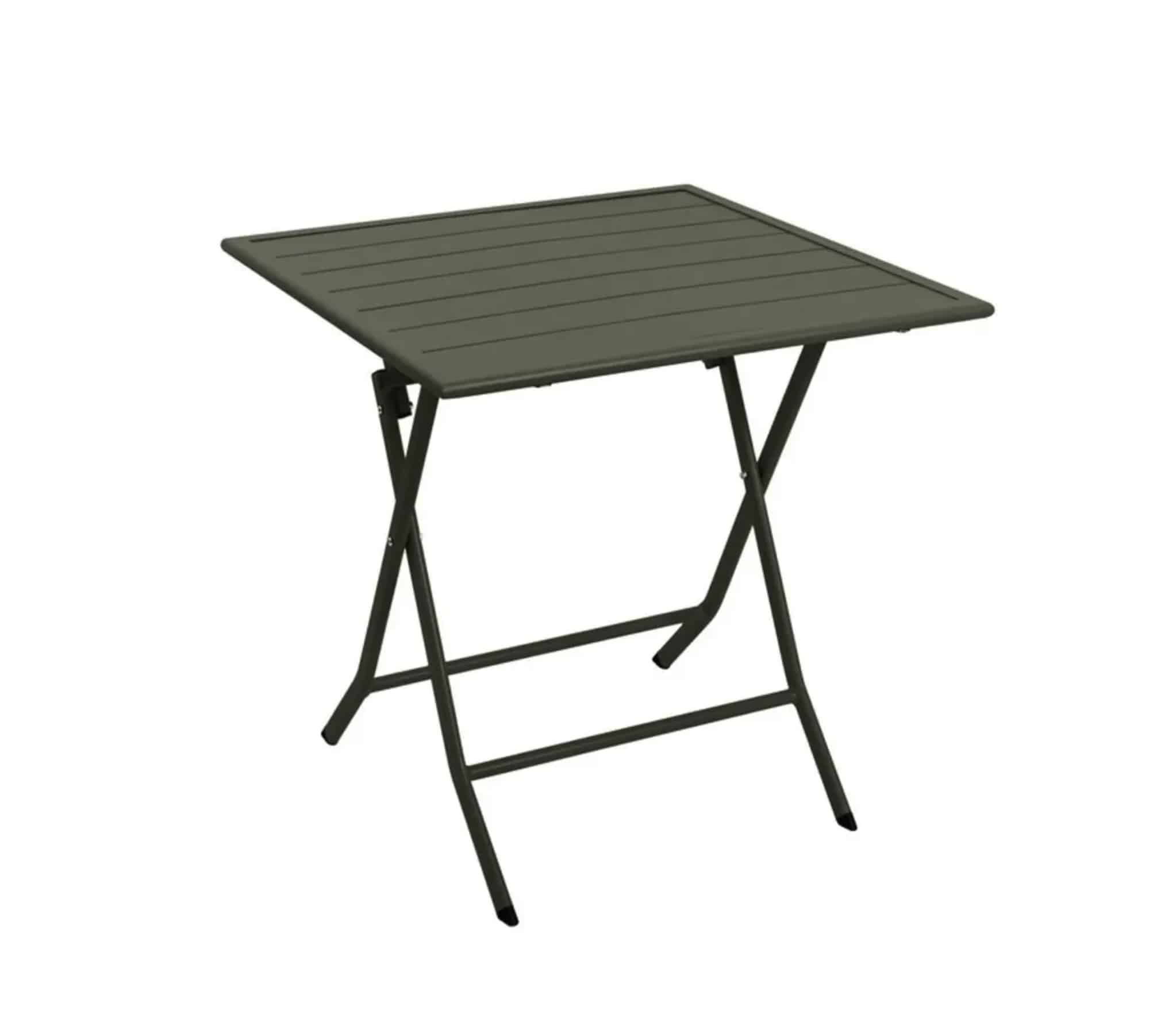 Une trouvaille au design vert kaki qui métamorphose instantanément votre balcon en un cocon douillet