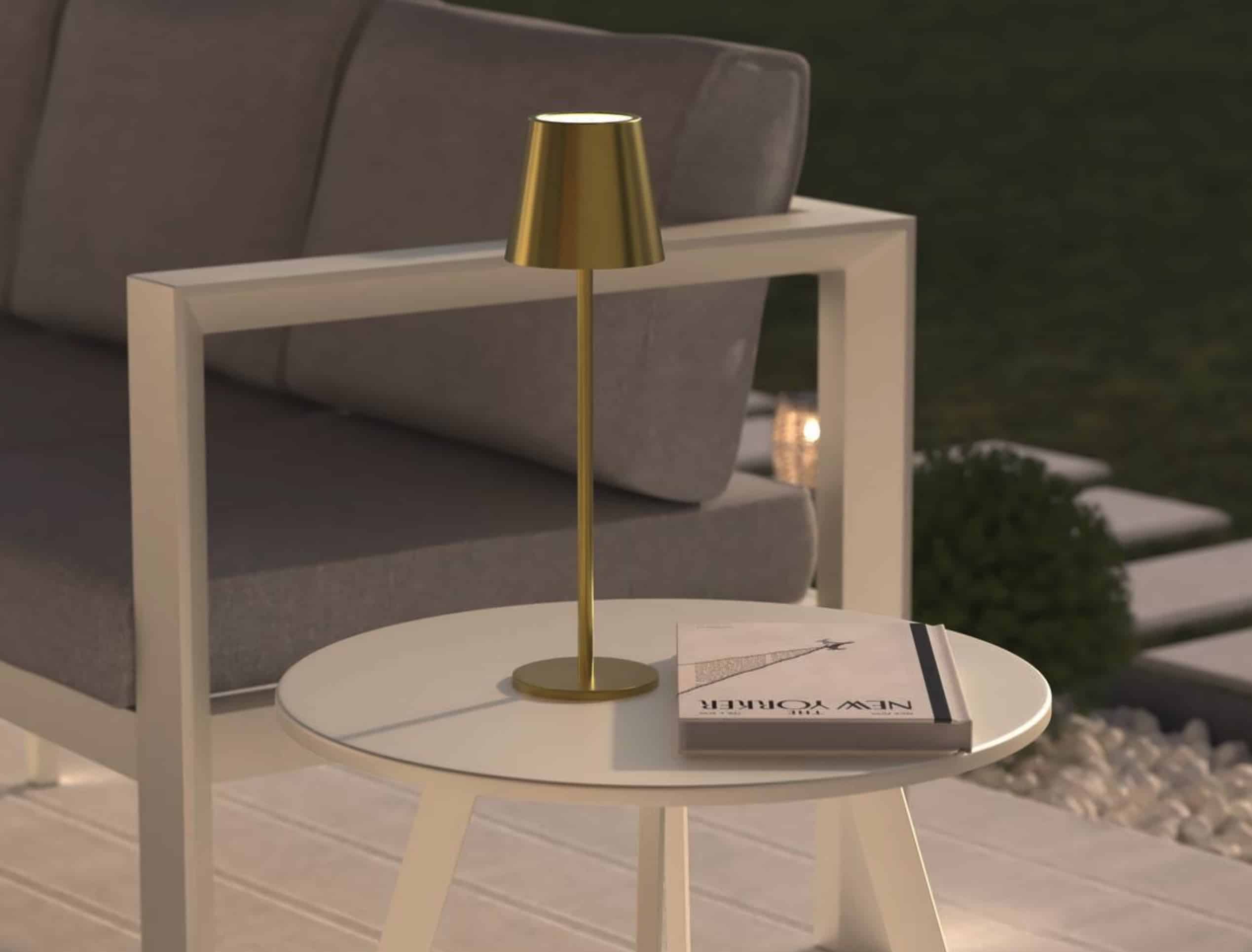Plus Personne Nutilise De Bougies Sur Sa Terrasse Voici La Lampe Atmosphera A 1699 E Qui Les Remplace Et Cest Bien Plus Joli Featured