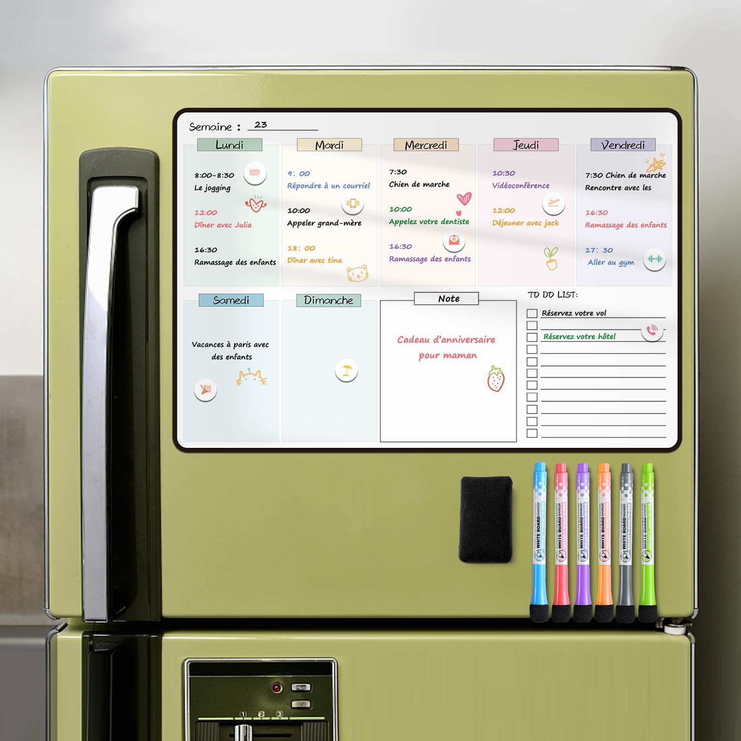 Un tableau magnétique sur le frigo pour reprendre le contrôle de la semaine
