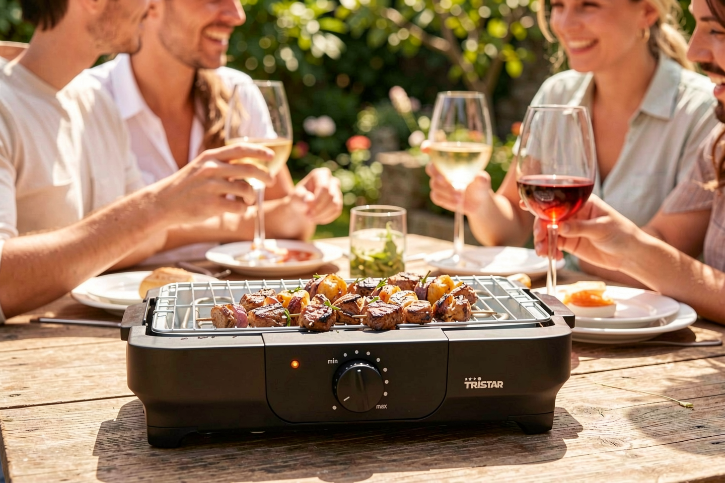 Plus Besoin De Charbon Ni Dallume Feu Ce Barbecue De Table A Moins De 17 E Chez Action Seduit Les Grands Parents Pour Les Repas Avec Les Enfants Featured