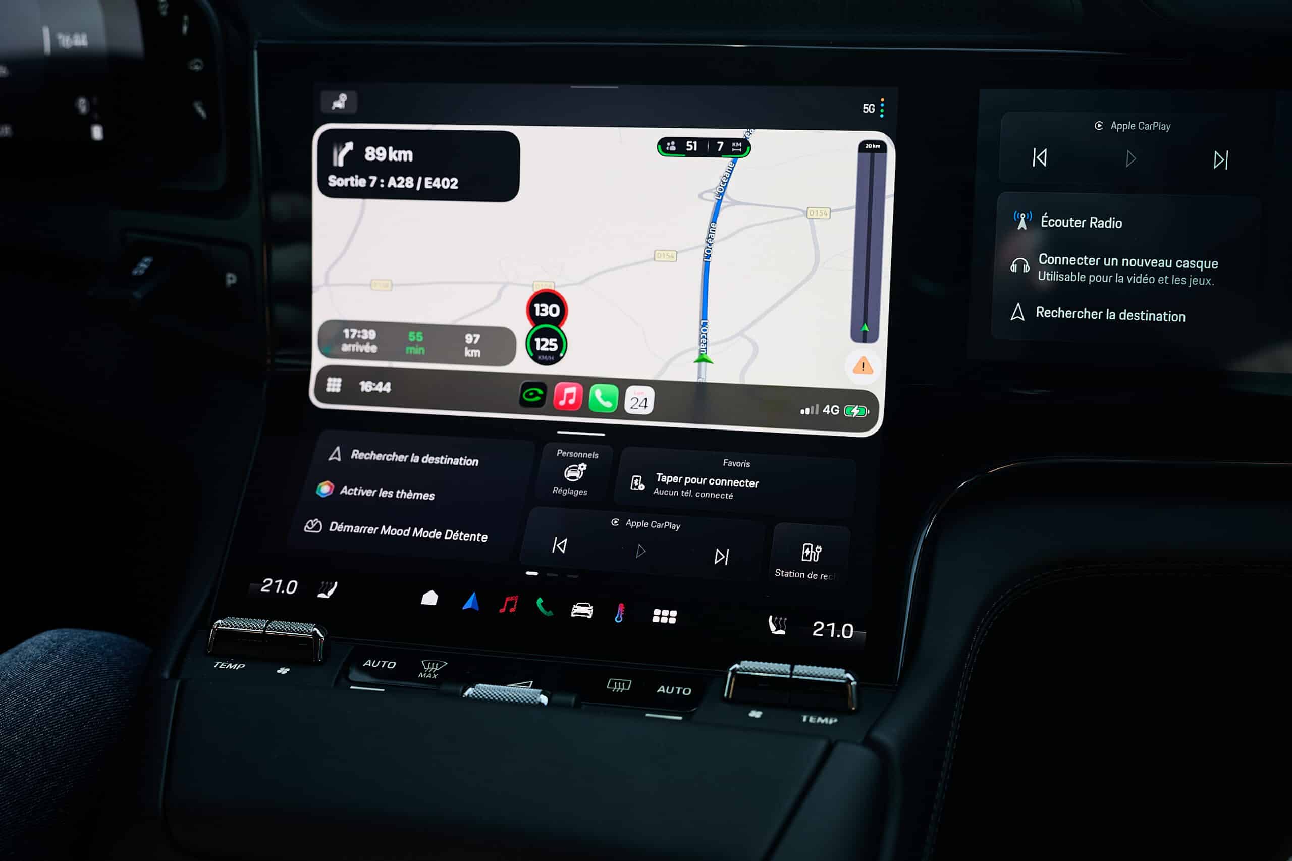 Porsche Cayenne Electric 2525