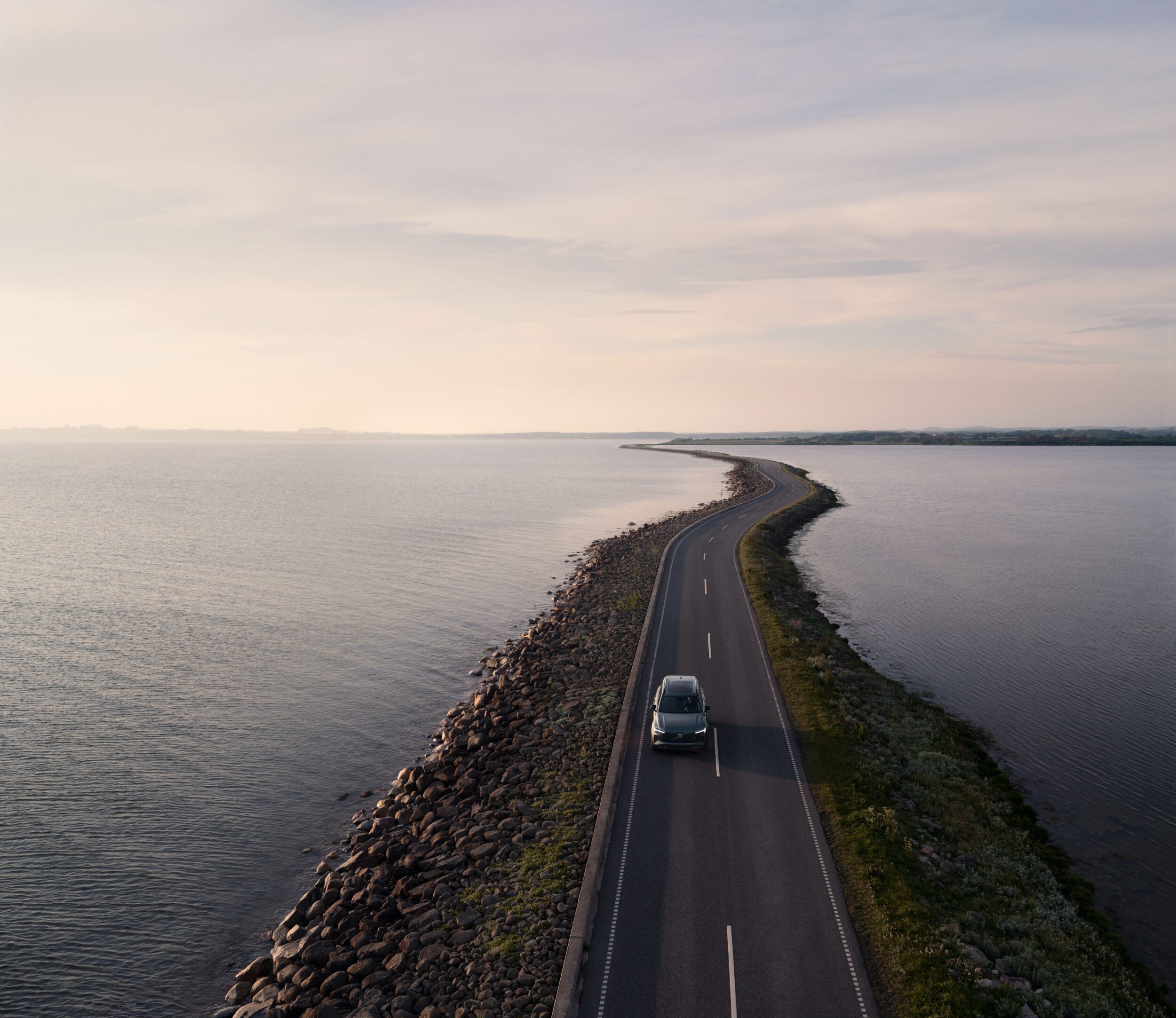 The Volvo Xc90 Full Tim