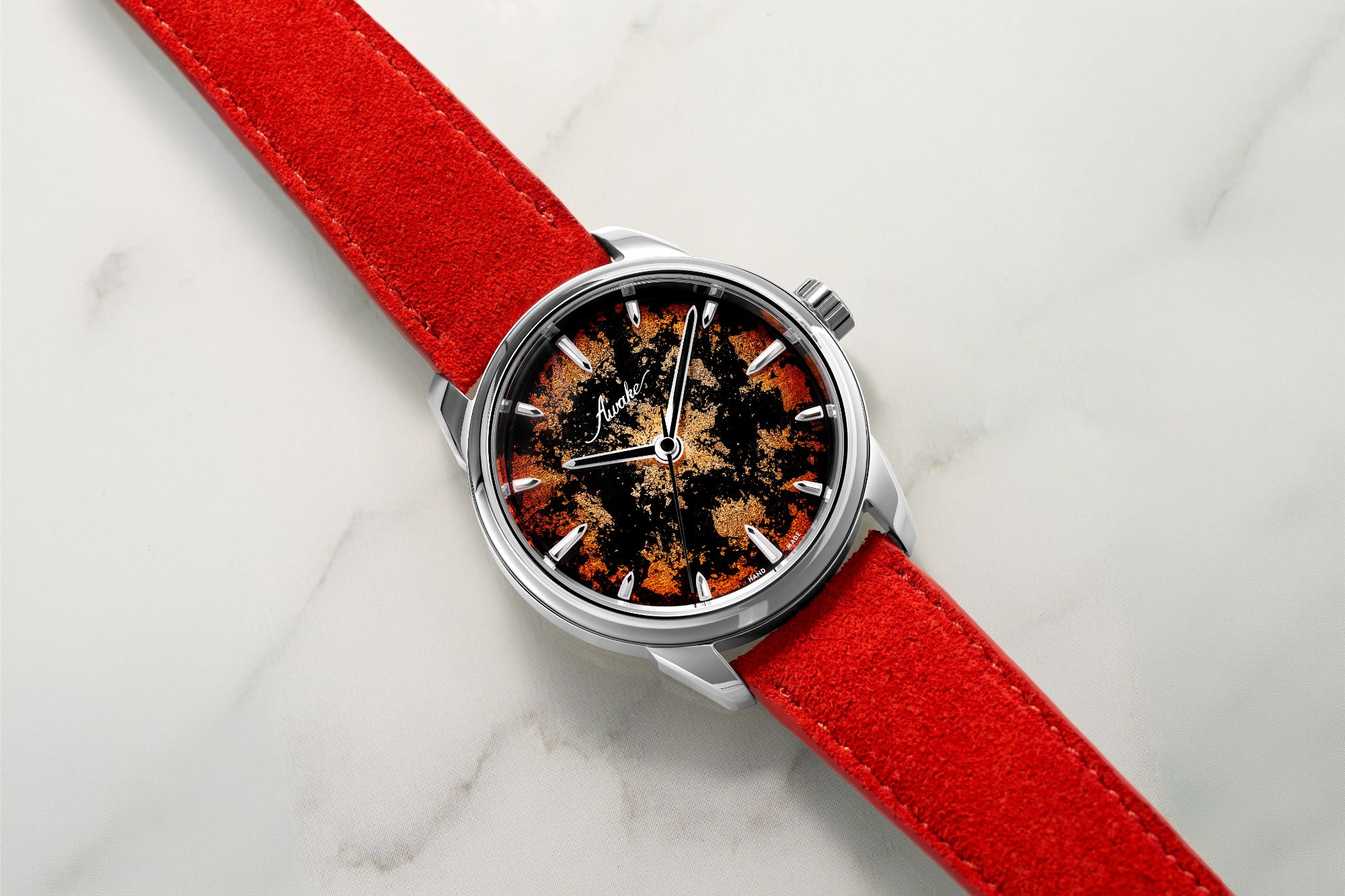 Awake Devoile Une Nouvelle Montre Frosted Leaf Un Seul Cadran Demande 15 Heures De Travail A La Main Featured