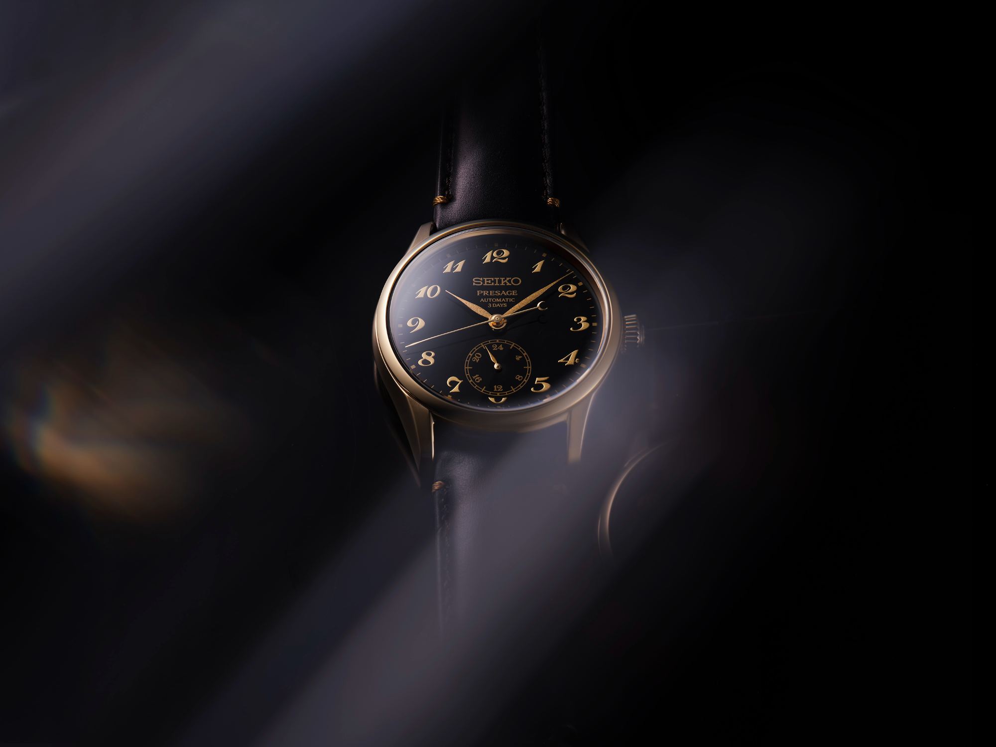 Ces Deux Nouvelles Seiko Presage Cachent Un Cadran Peint A La Main Voici Ce Que Ca Change Au Poignet Featured