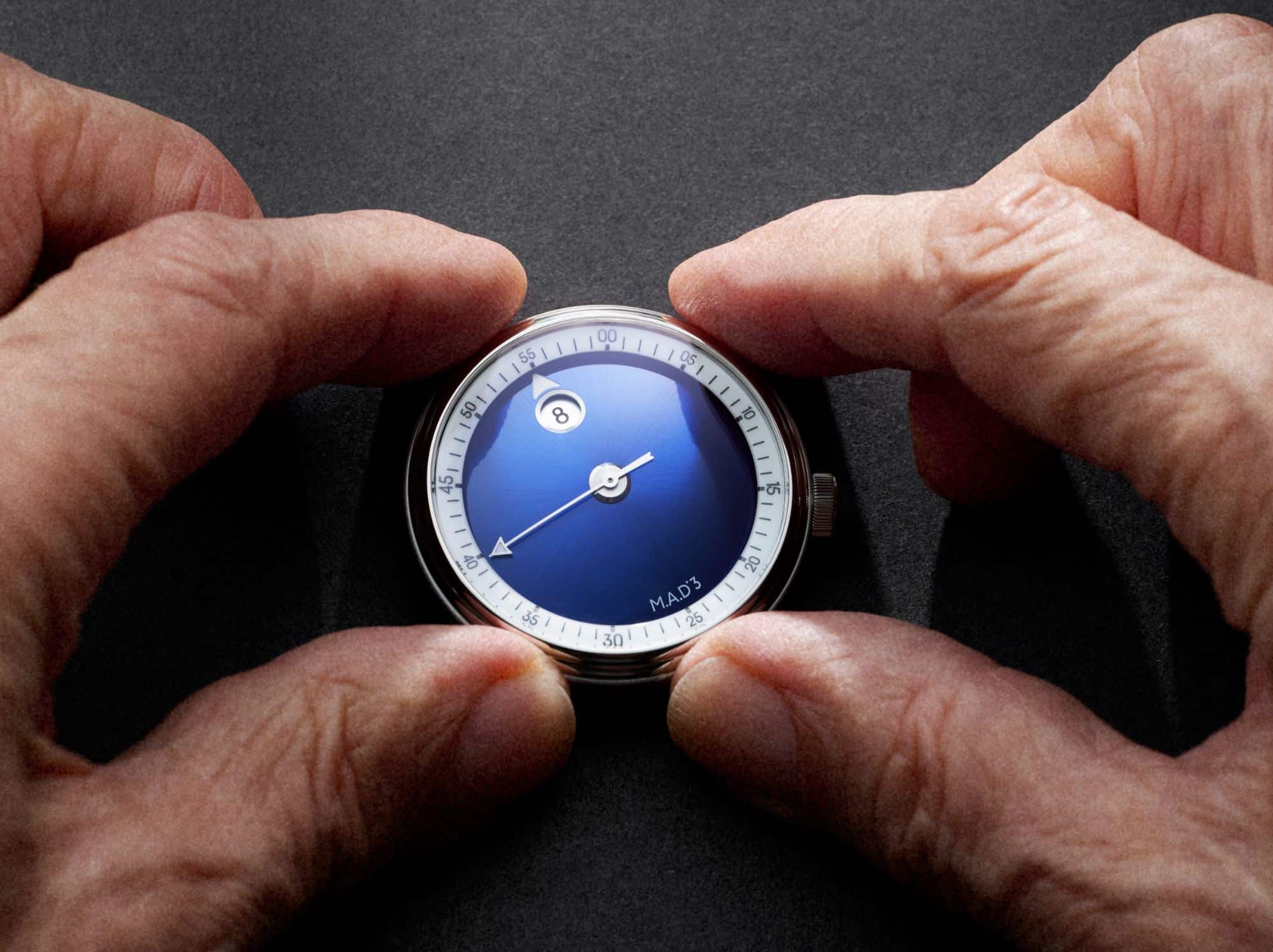 Letonnante Invention De Vincent Calabrese Reprend Vie Au Coeur De La Nouvelle Montre M A D 3 Disponible Sur Tirage Au Sort Featured