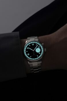 25 Nomos 793 793 Sb Club Sport Neomatik Weltzeit Dark 2362x3543