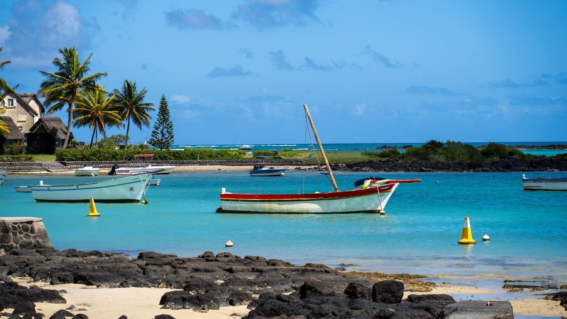 Un lagon de l'île Maurice