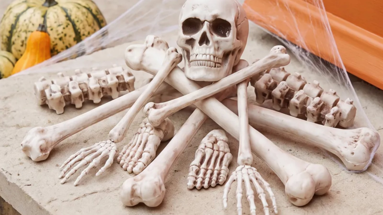 On Sobstine Tous A Payer Cher Sa Deco Dhalloween Alors Que Chez Flying Tiger Quelques Pieces Suffisent Featured
