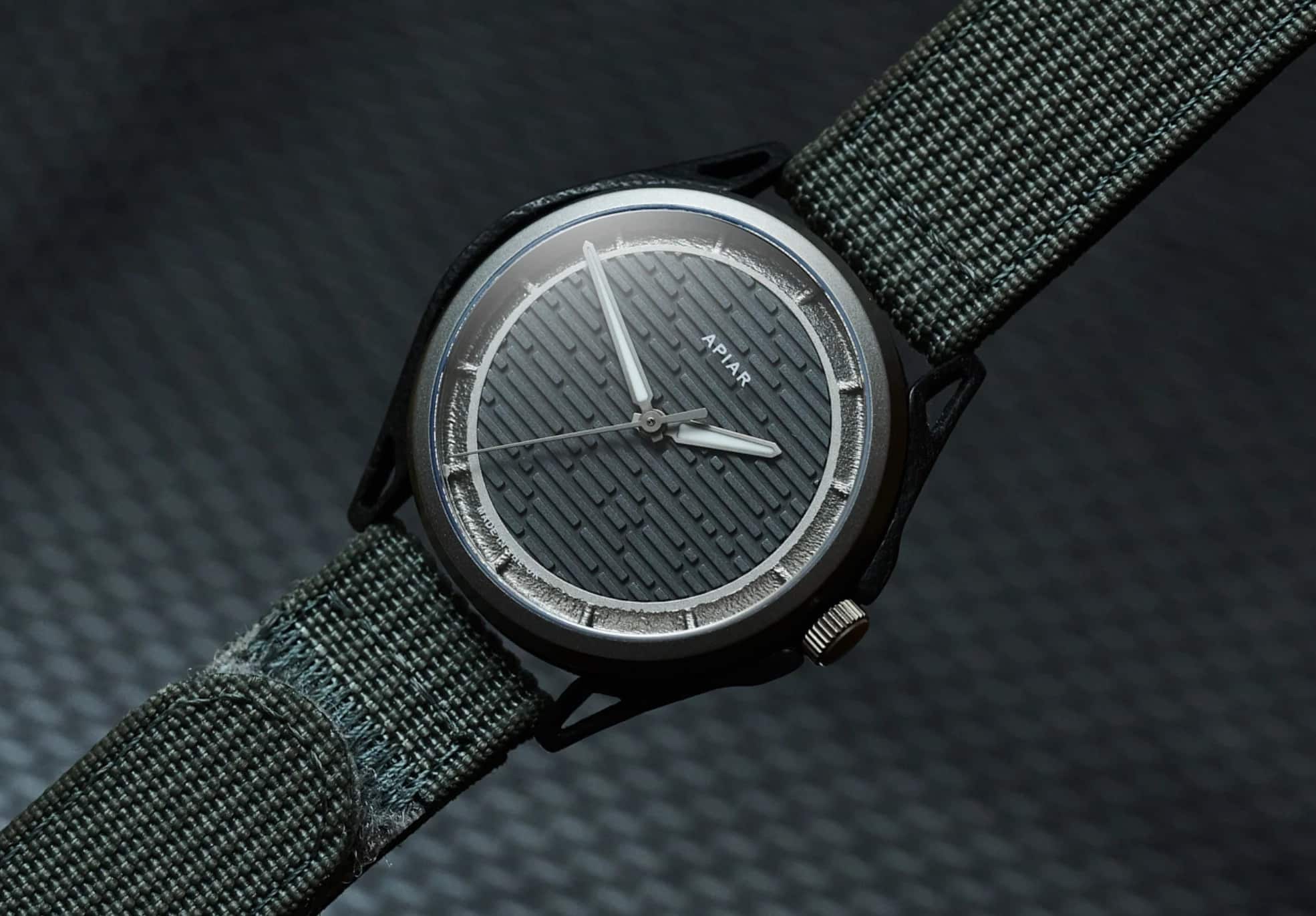 Un Veritable Poids Plume Au Poignet Le Secret De La Nouvelle Montre Apiar De Seulement 38 Grammes Featured