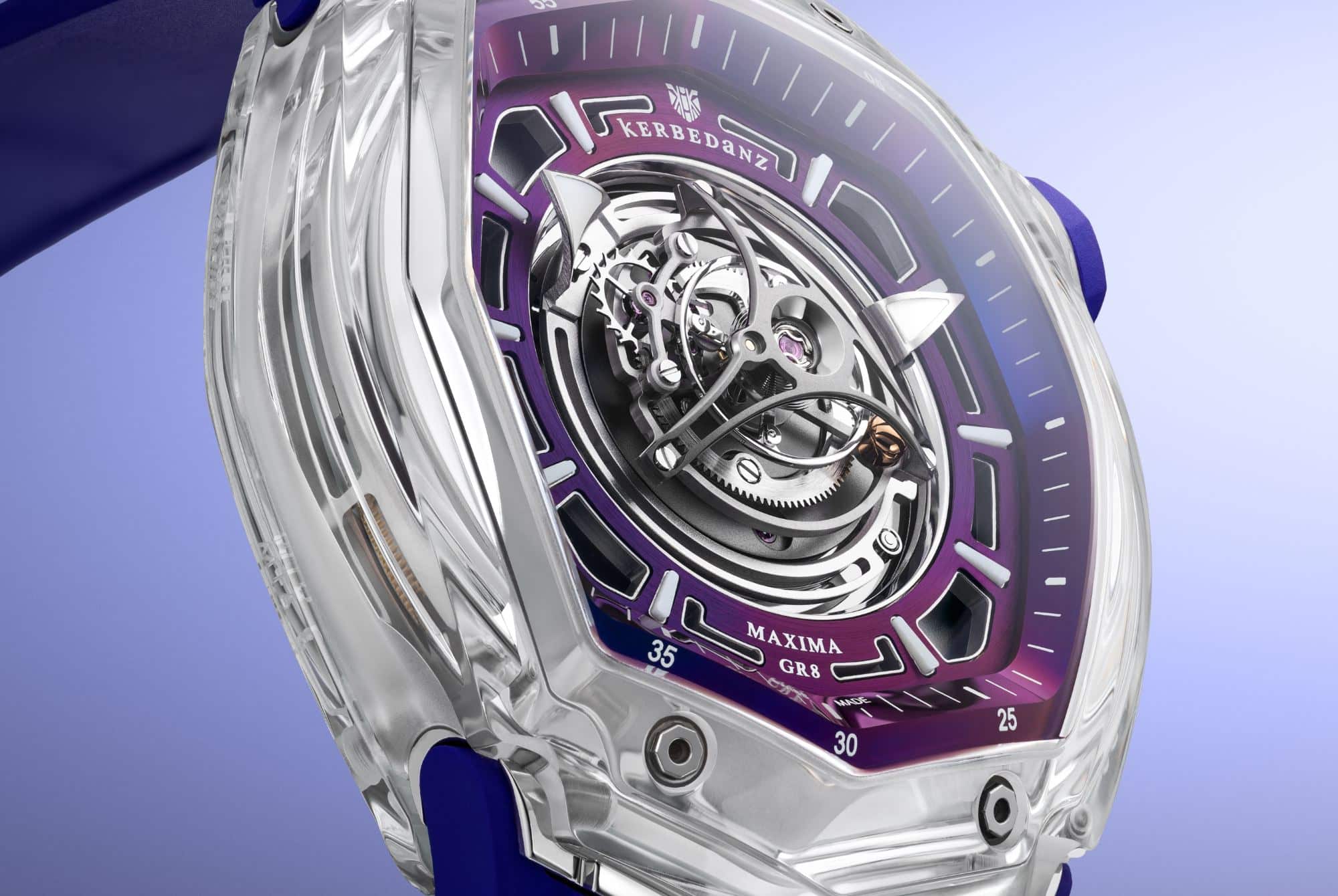 Une Montre En Saphir Transparent Devoile Son Tourbillon Au Coeur Du Cadran Pour 350 000 Euros Featured