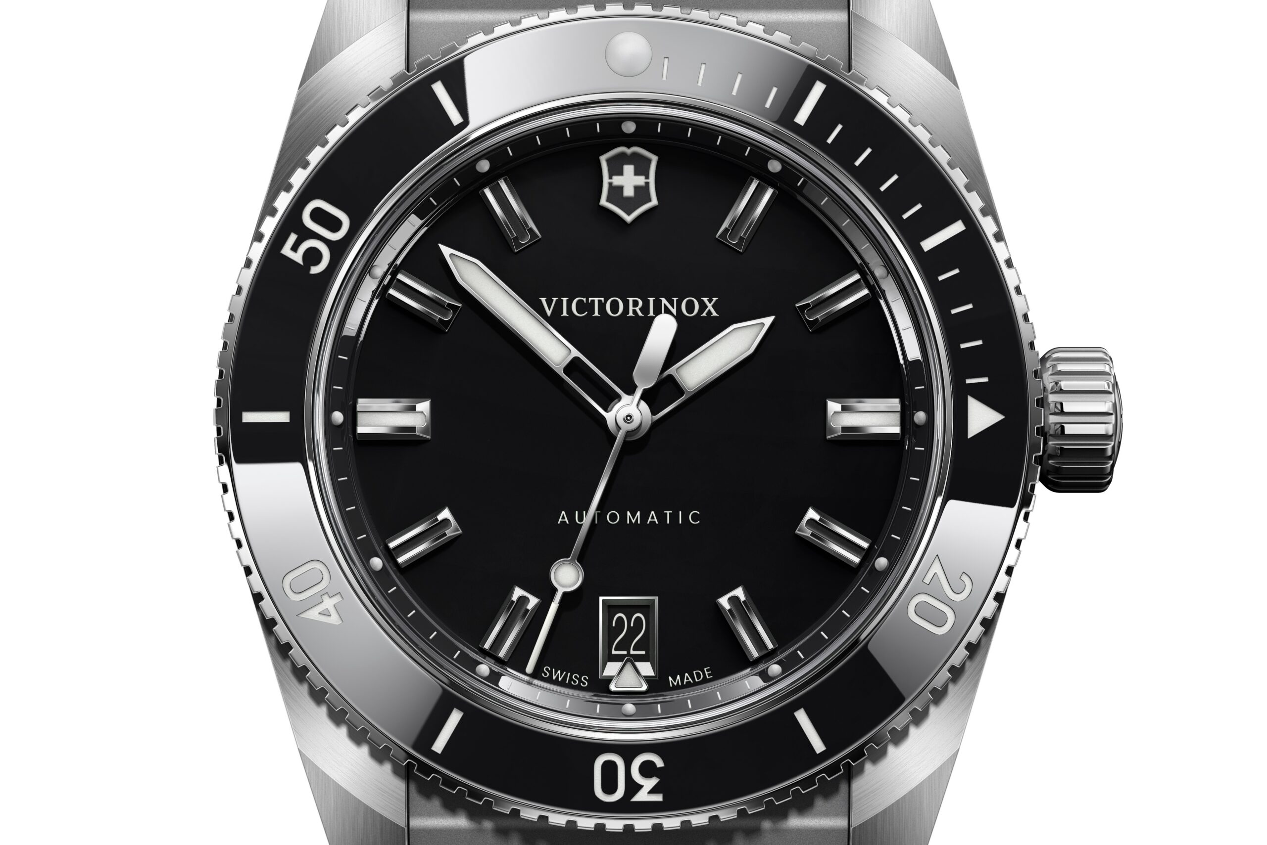 Victorinox Revisite La Maverick Avec Un Format 39 Mm Plus Adapte Au Quotidien Featured